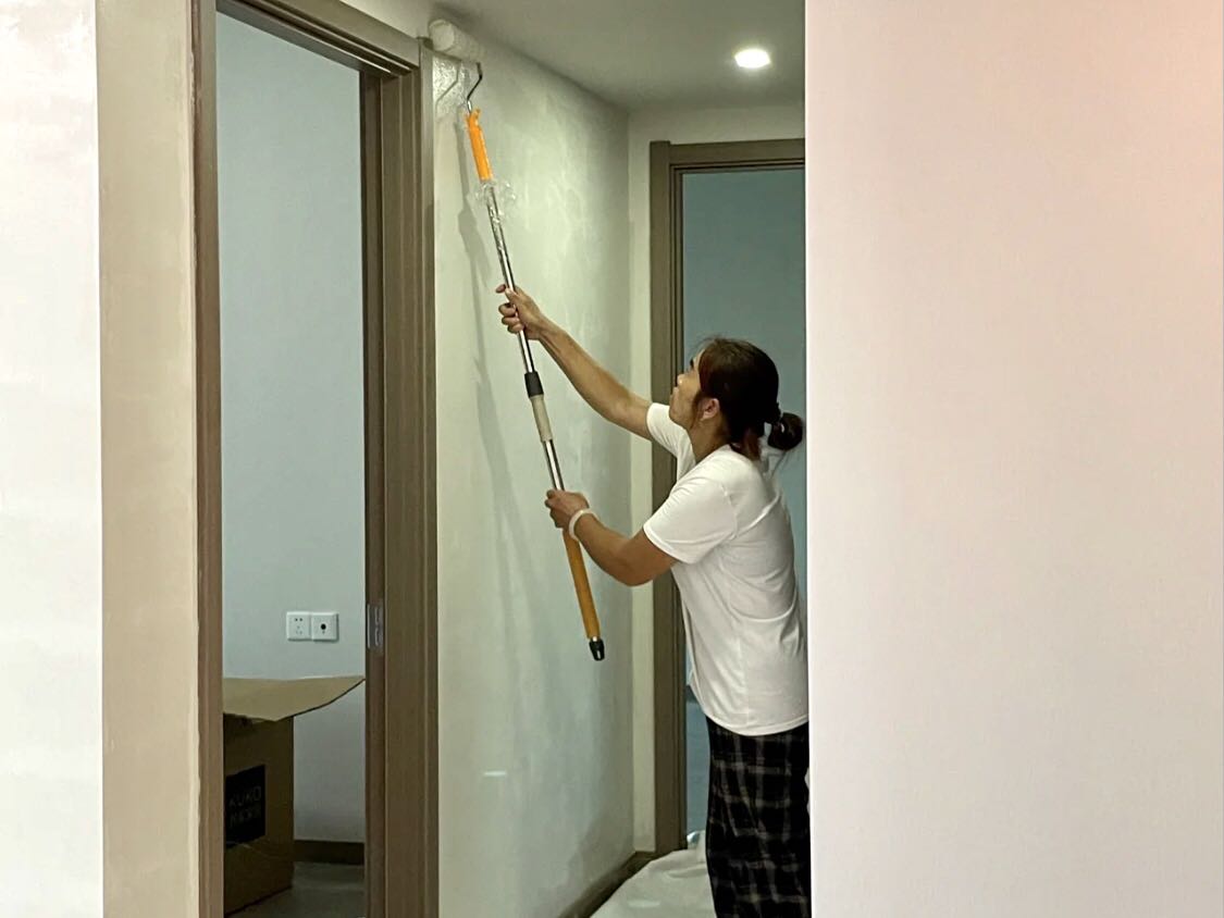 劣質(zhì)壁紙、膠水